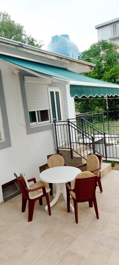 Apartments Radulovic Sutomore Eksteriør bilde